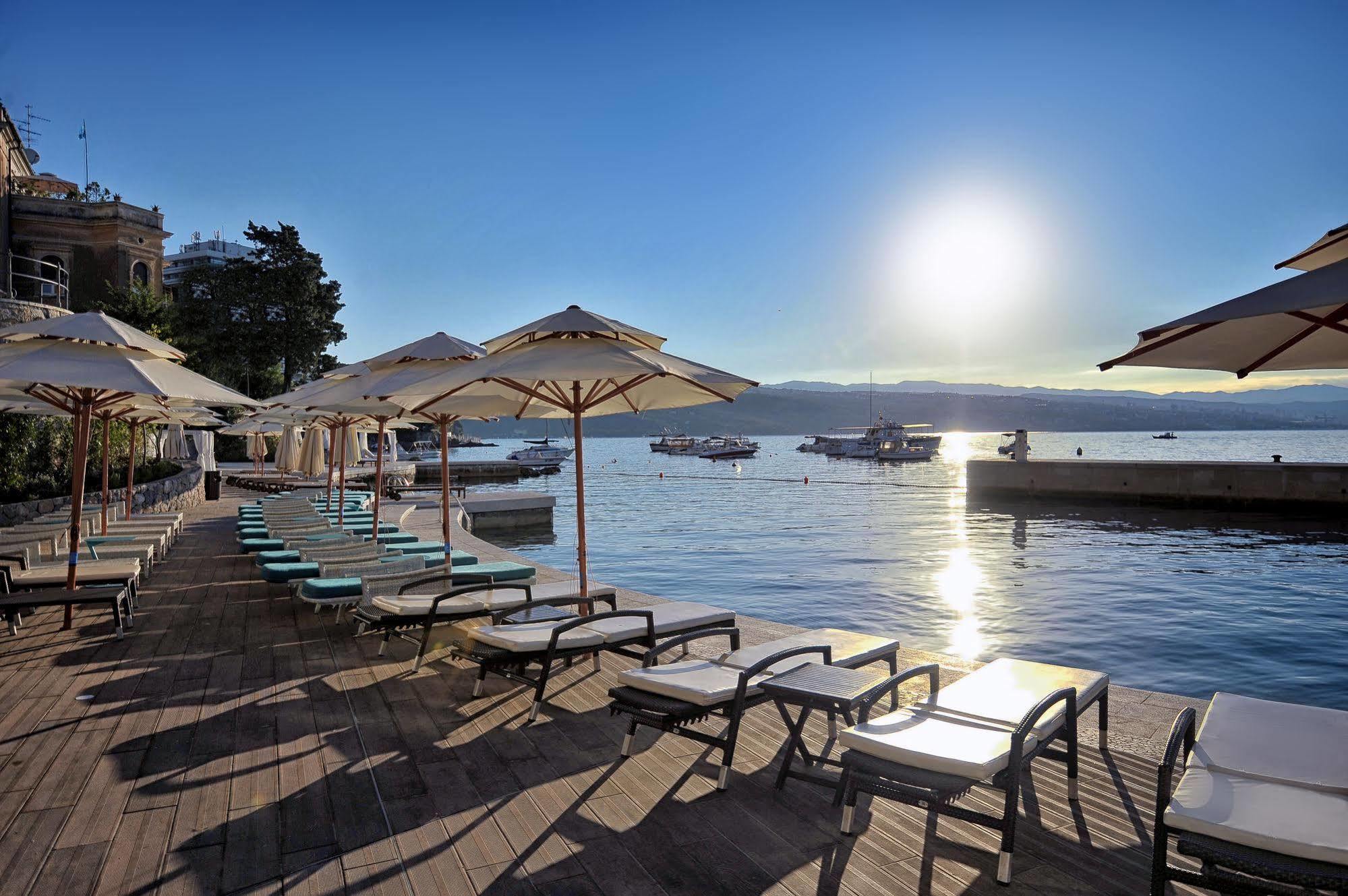 Amadria Park Hotel Royal 奥帕提亚 外观 照片